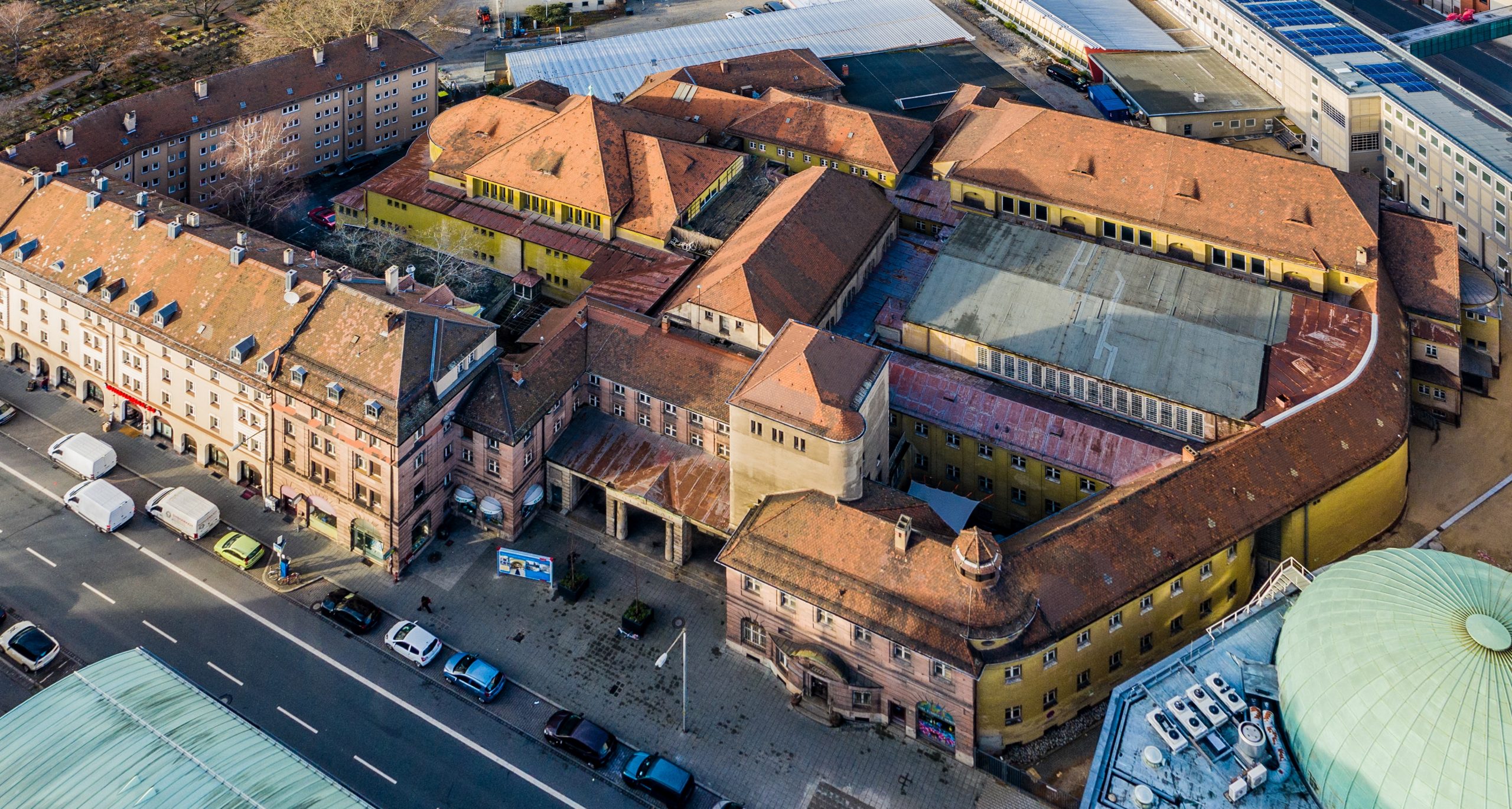 ganzWerk Volksbad Jugendstil Sanierung Denkmalschutz Schwimmbad Gastronomie